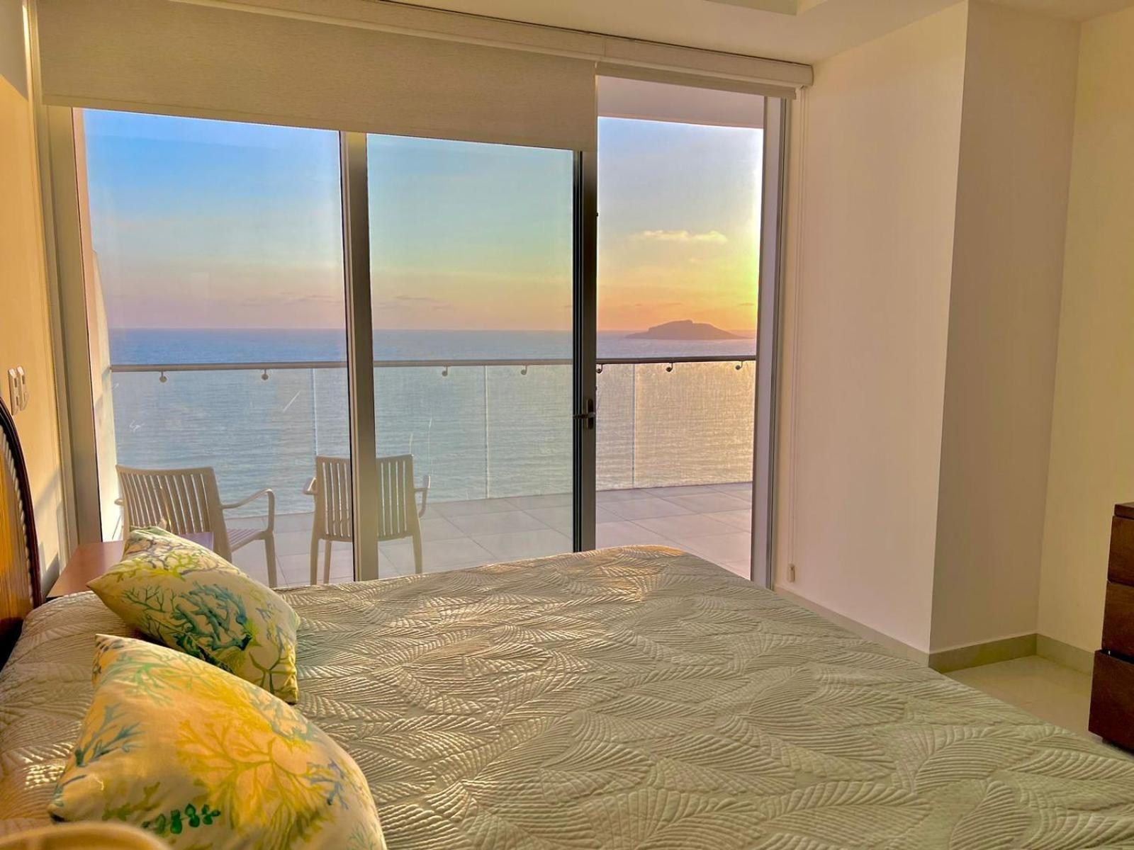 Sunset View Malecon 1402 Vista Panoramica Al Mar Apartment Mazatlan Exterior photo